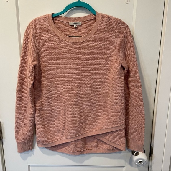 Madewell Sweaters - Madewell Pink Crew Neck Sweater women’s size medium